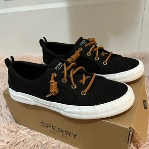 Black Sperry’s